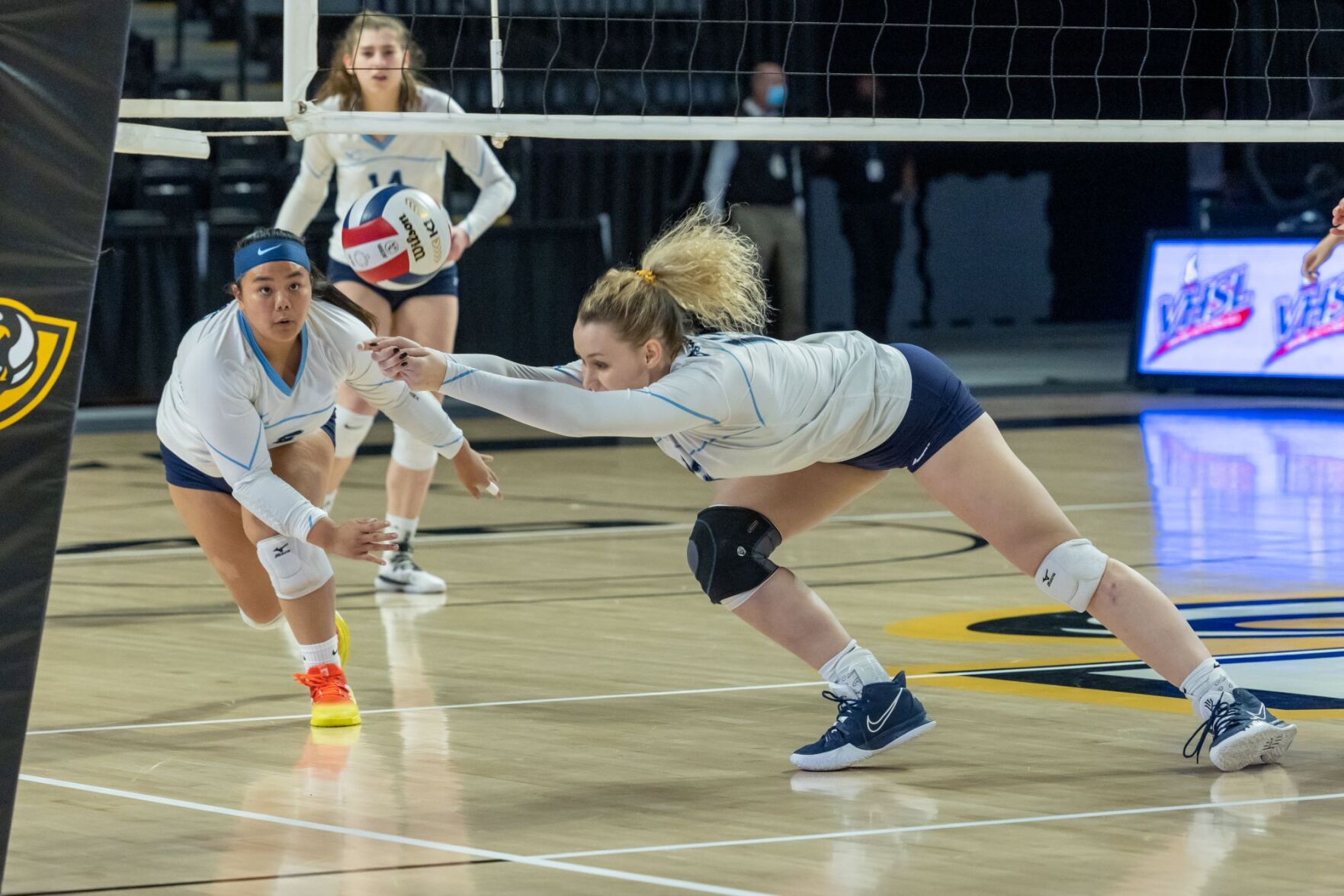 SBHS VB champs_5.jpg